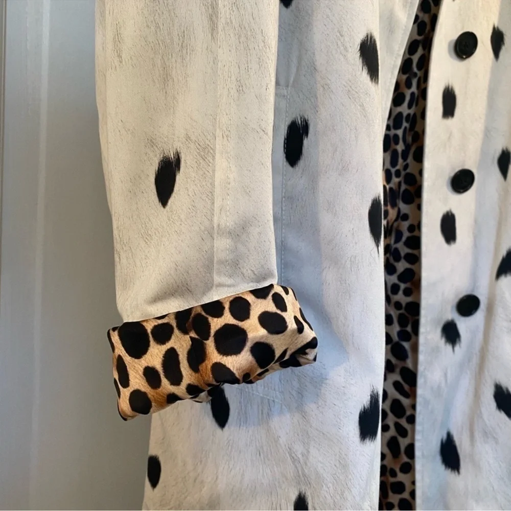 Burberry ANIMAL-PRINT COTTON-TWILL TRENCH COAT IN WHITE,BLACK,BROWN Size - Picture 11 of 16